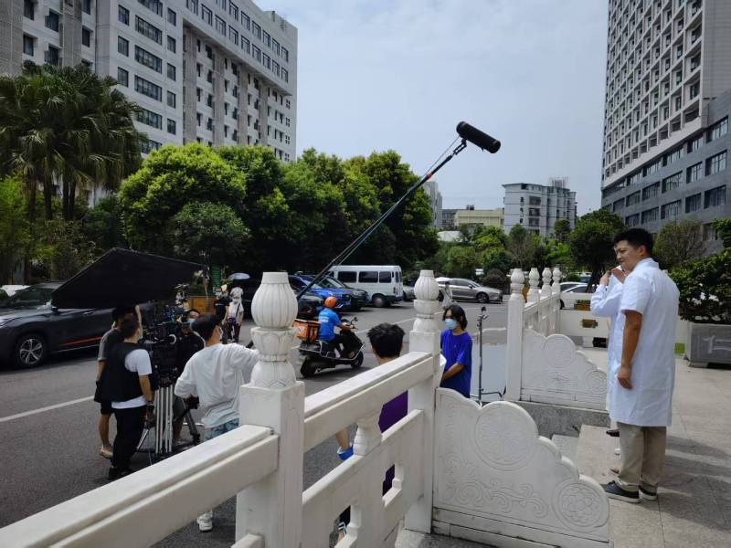 海阳市广告片拍摄公司低成本实现高规格制作的诀窍